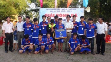 Tân Thạnh: Bế mạc giải bóng đá Nam U17