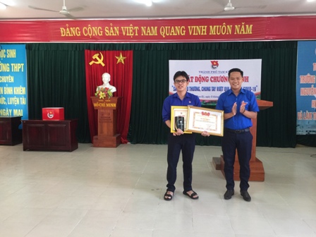 Tam Kỳ: tổ chức phát động chương trình San sẻ yêu thương,  chung tay vượt qua đại dịch