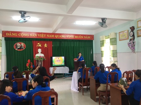 Tam Kỳ: tổ chức sinh hoạt Chi đoàn  “Theo chân Bác-sáng mãi niềm tin theo Đảng”