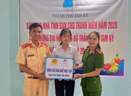 anh ban giao nha 2