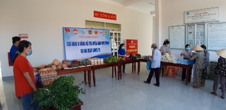 Tam Ngọc: tổ chức chương trình Cửa hàng 0 đồng