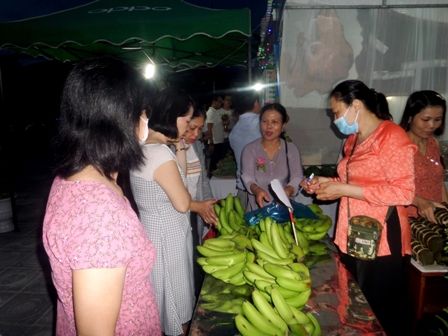 anh hoi cho 1