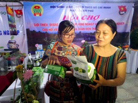 anh hoi cho 2