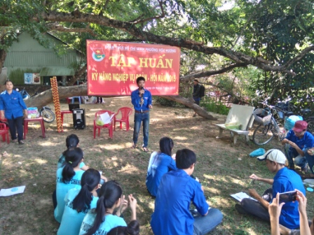 Hòa Hương: Tập huấn công tác Đoàn - Hôi năm 2015