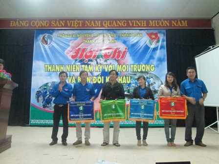 Hội thi "Thanh niên Tam Kỳ với môi trường và biến đổi khí hậu" năm 2013