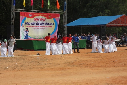 Hội trại Vững bước lên Đoàn