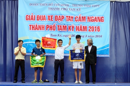 Giải đua xe đạp tay cầm ngang thành phố Tam Kỳ năm 2016