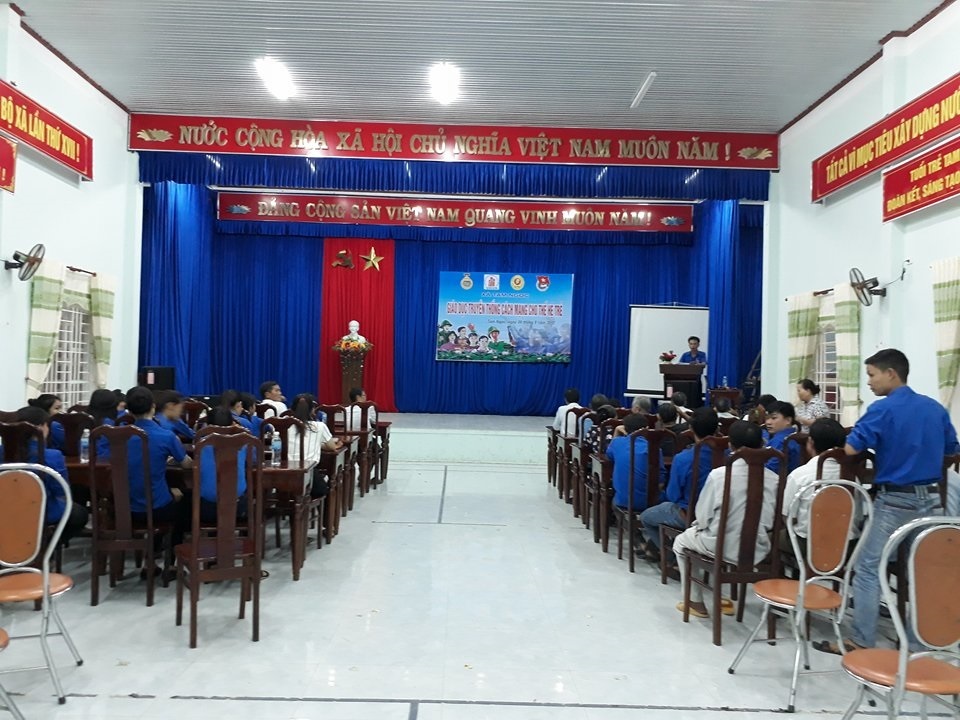 Tam Ngọc: Tổ chức chương trình giáo dục truyền thống cho thế hệ trẻ